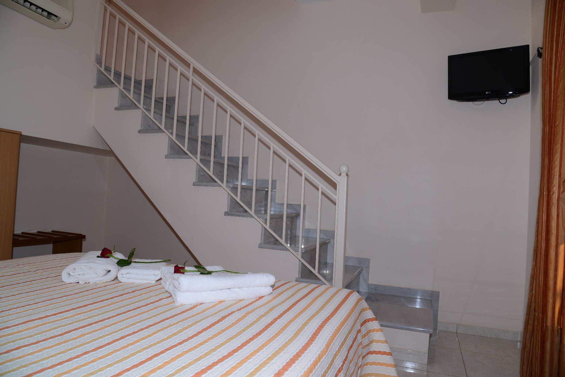 Marias Filoxenia Suites