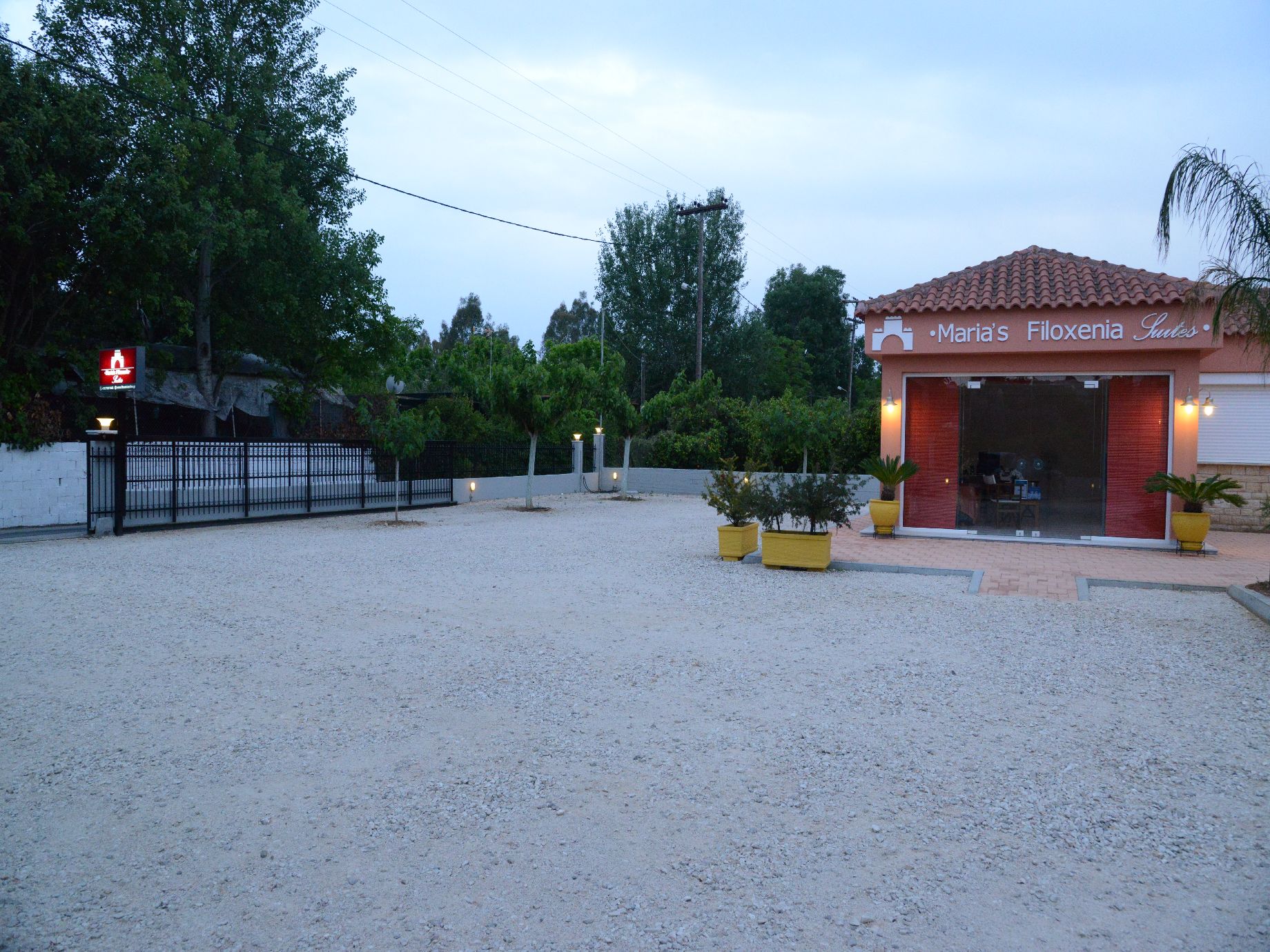 Marias Filoxenia Suites