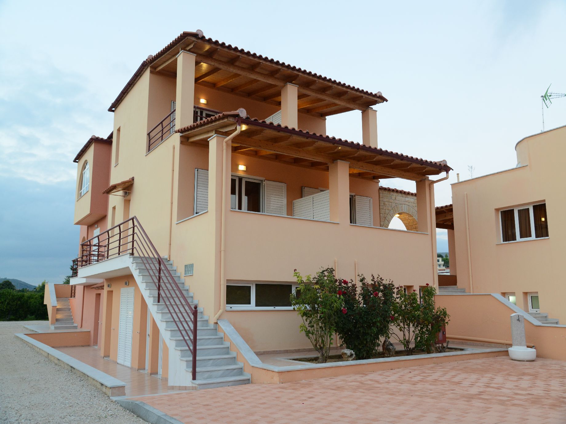 Marias Filoxenia Suites
