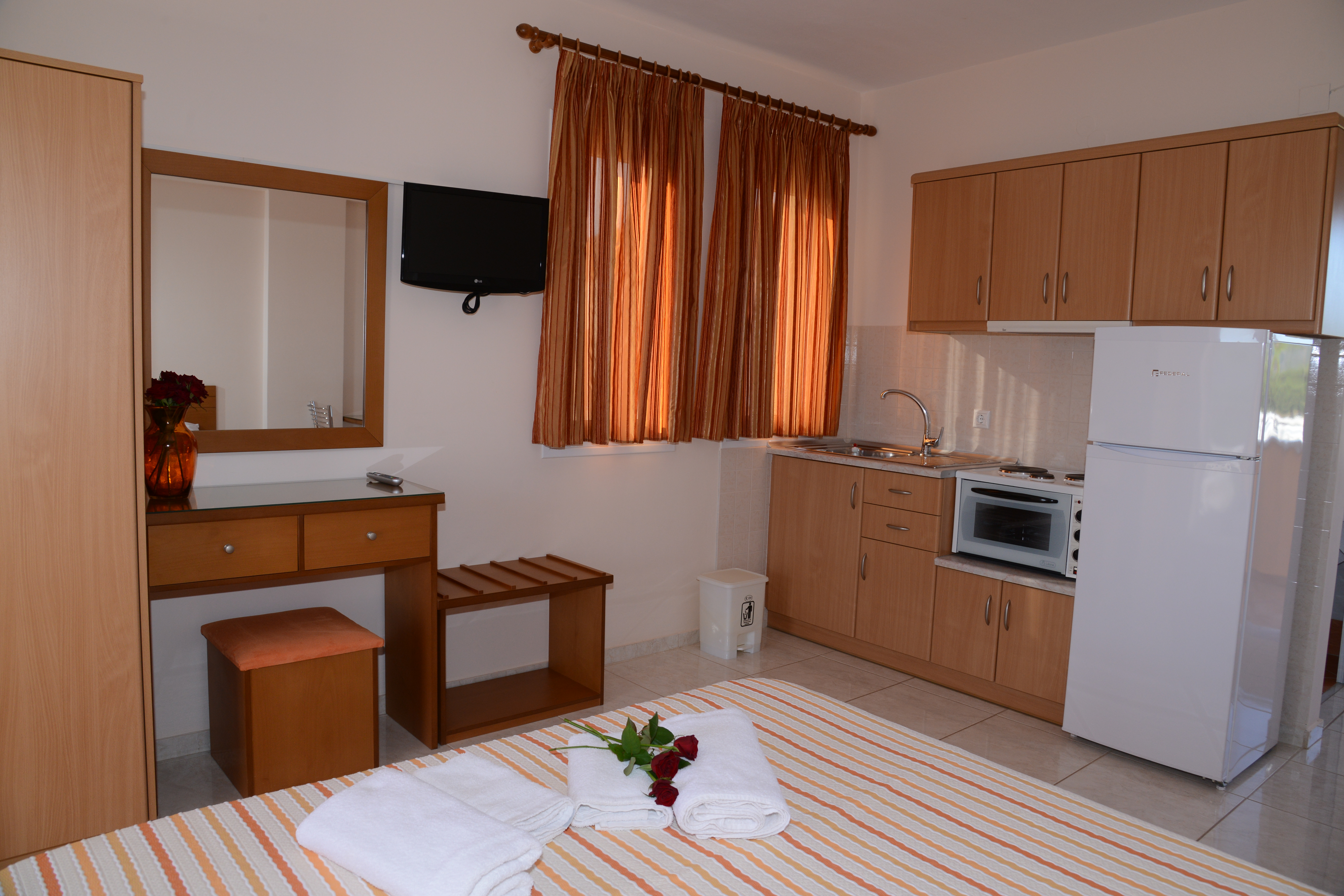 Marias Filoxenia Suites