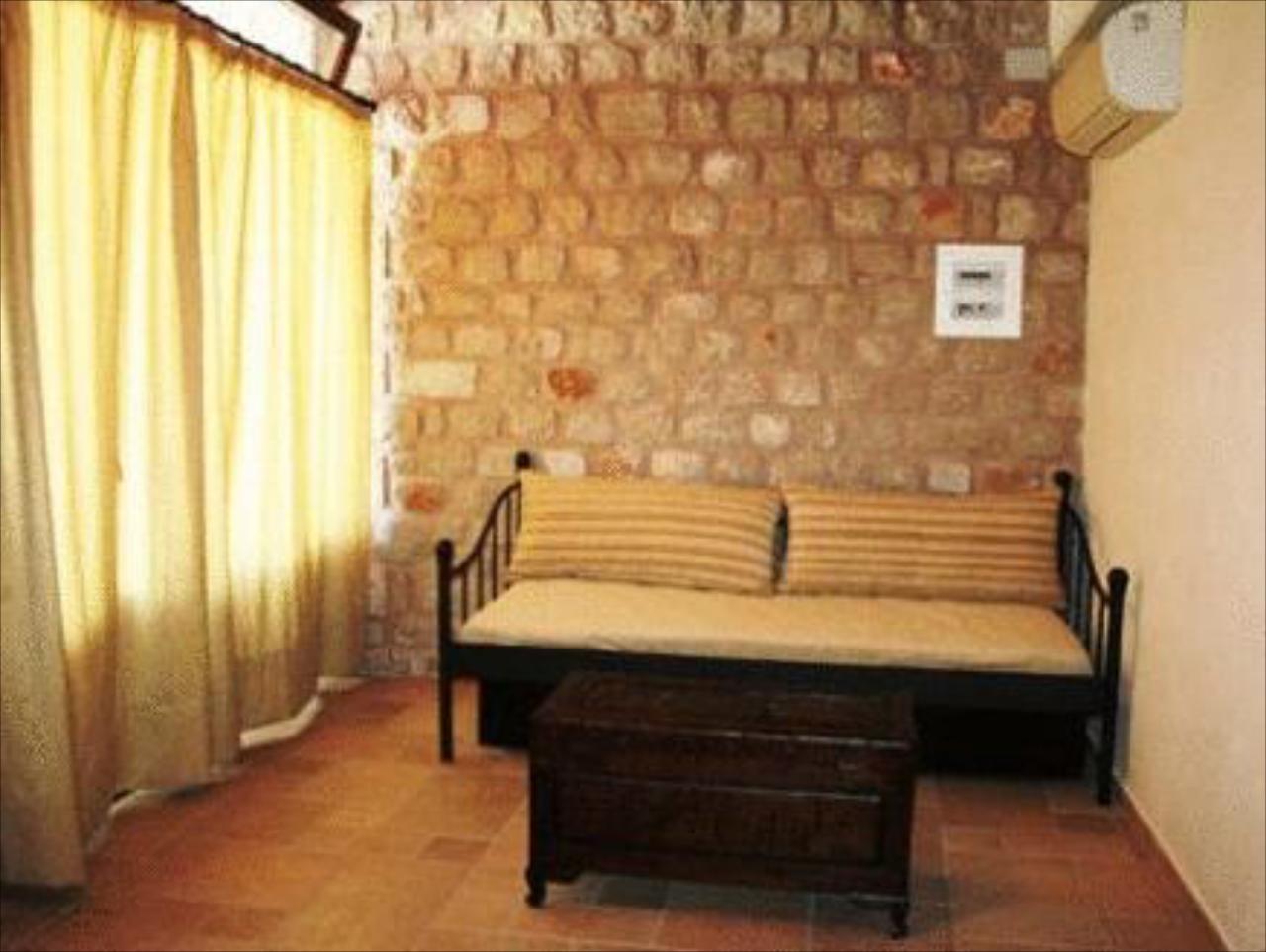 Myral Guesthouse
