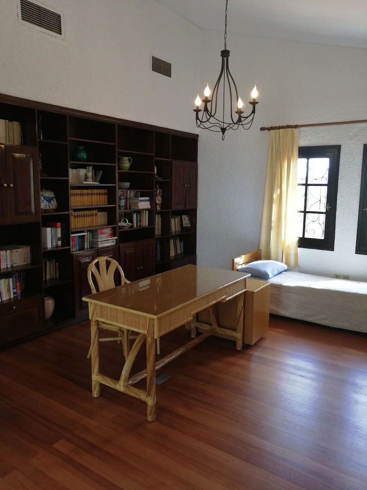 Orange Grove Villa