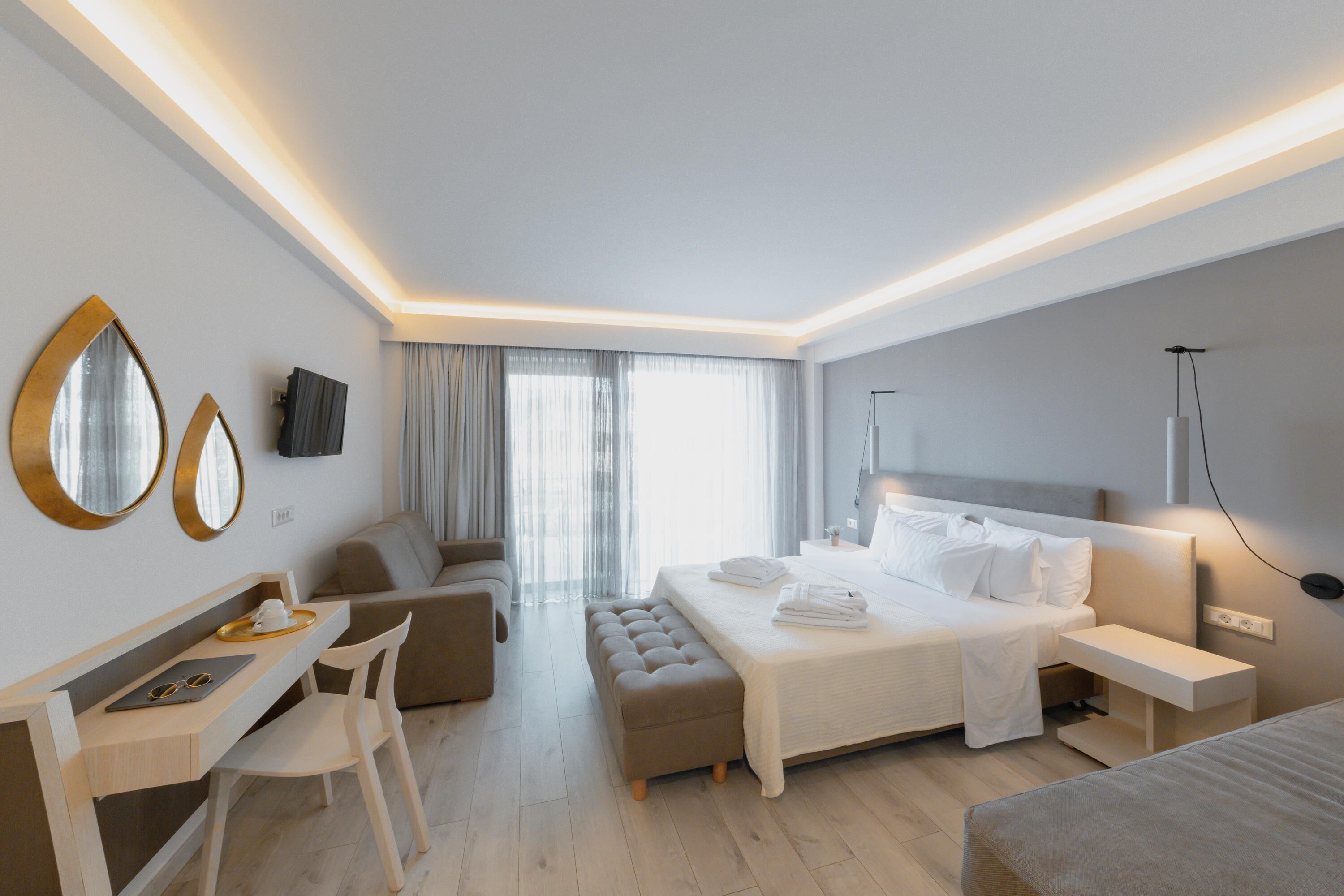 Palacio Del Sol Luxury Apartments
