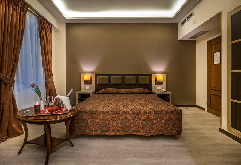 Hotel Rex