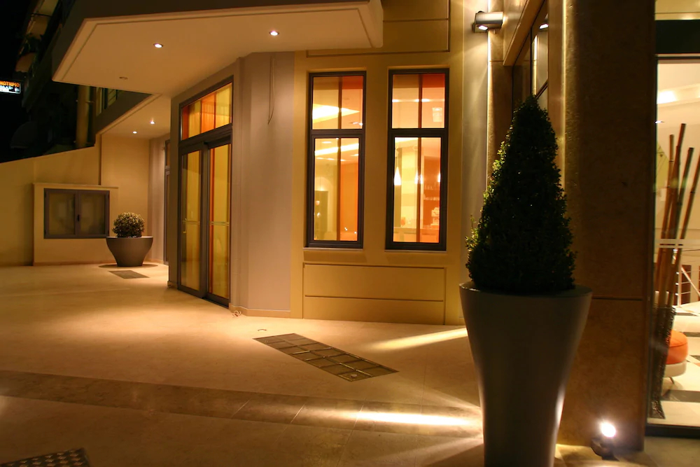 Alexandros Hotel