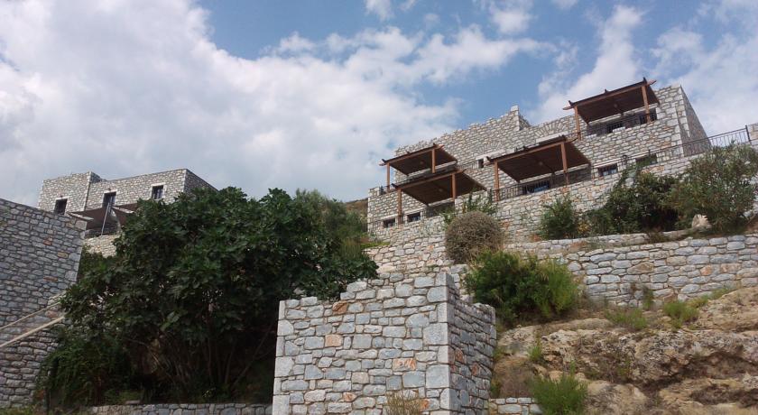 Onar Mani Suites