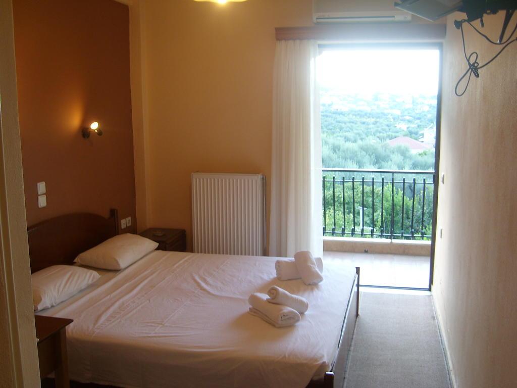 Themisto Hotel