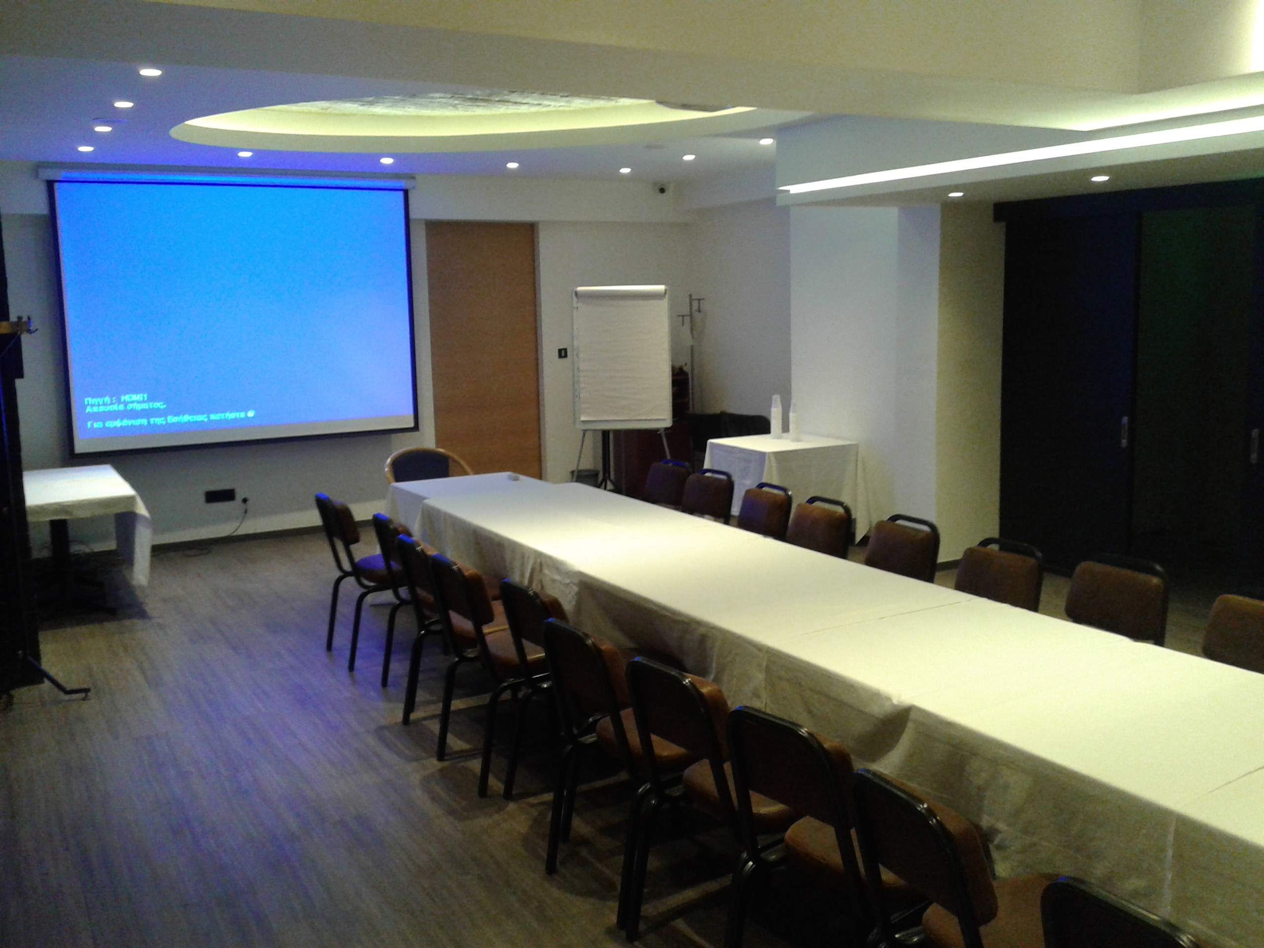 Adonis City Hotel