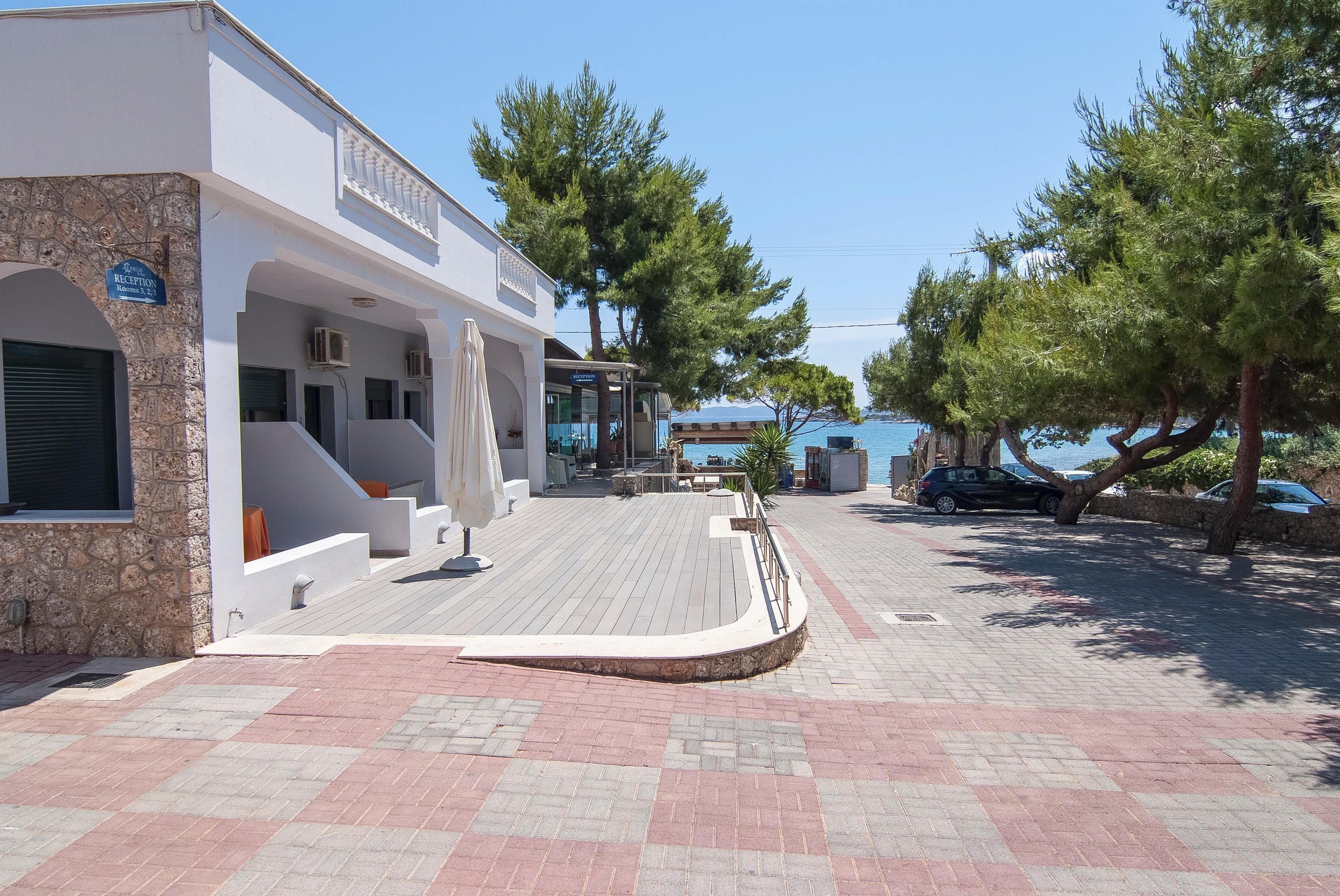 Epavlis Resort