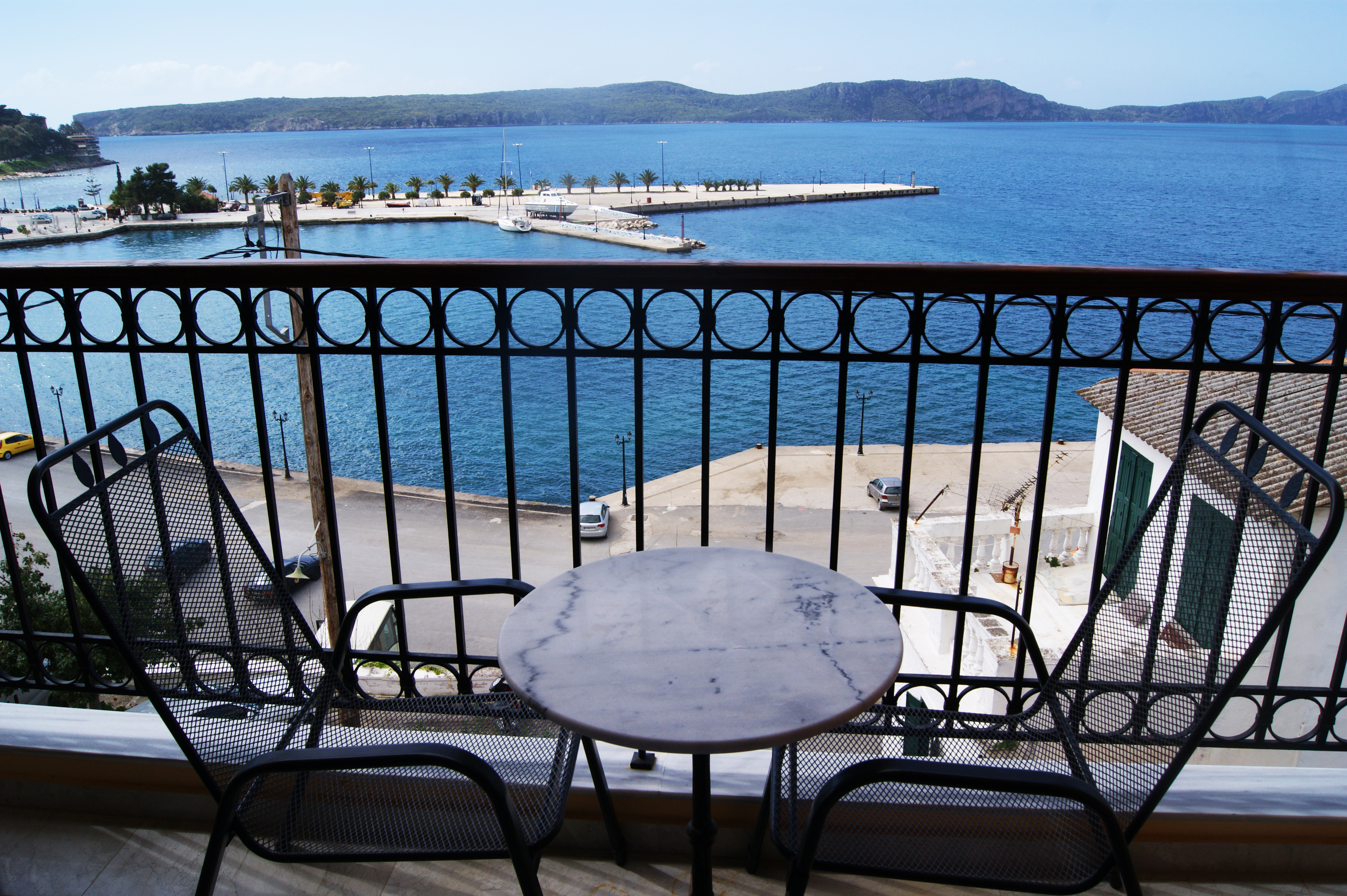 Karalis City Hotel