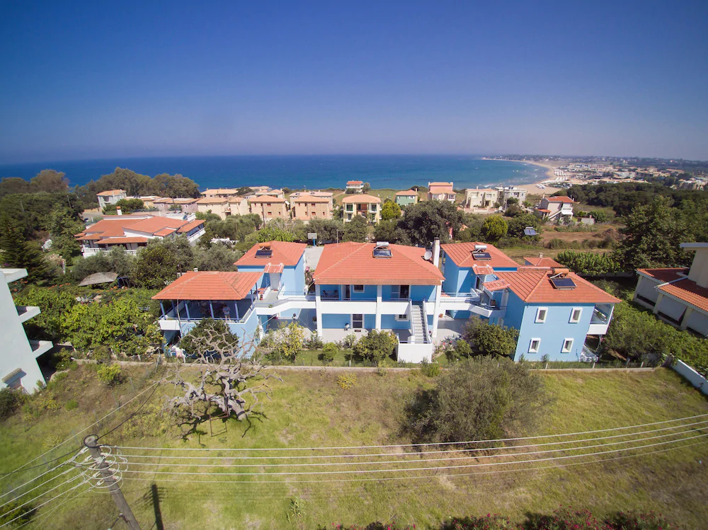 Dimitra Apartment Hotel