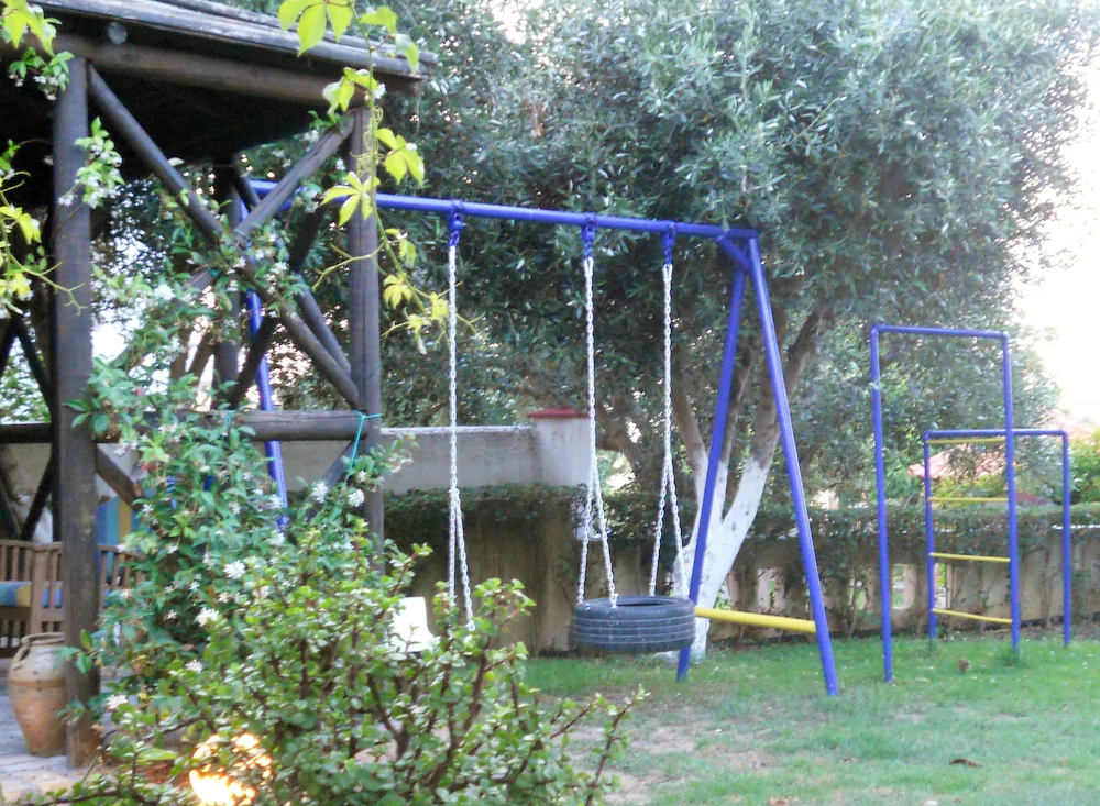 Dimitra Apartment Hotel