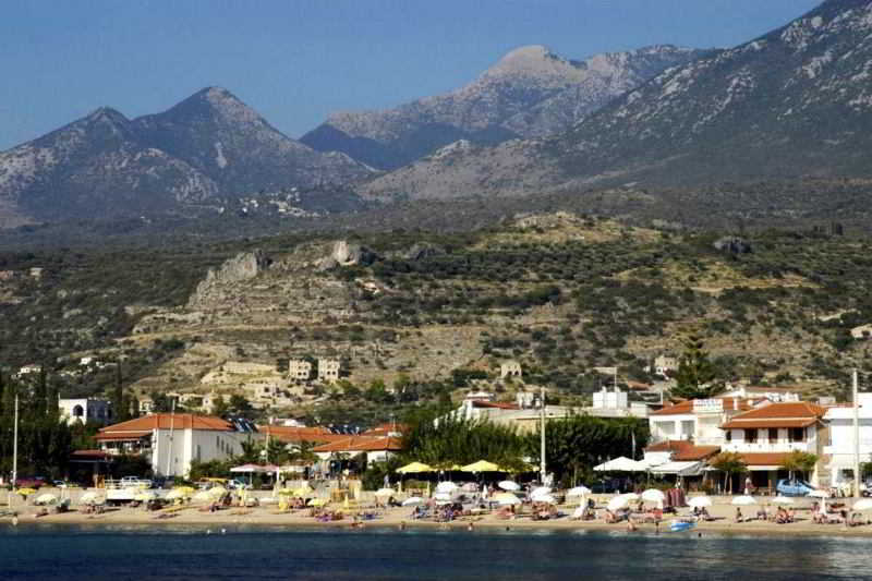 Nikas Rooms & Apartments