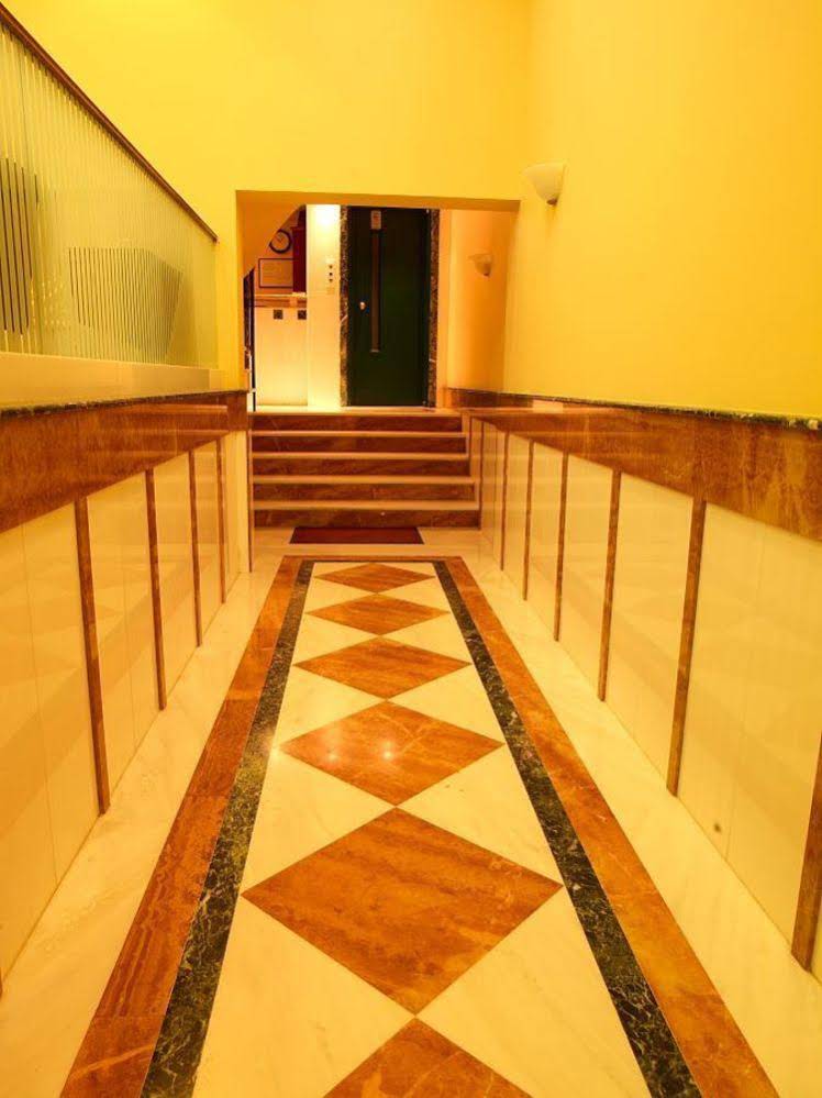 Aktaion Hotel