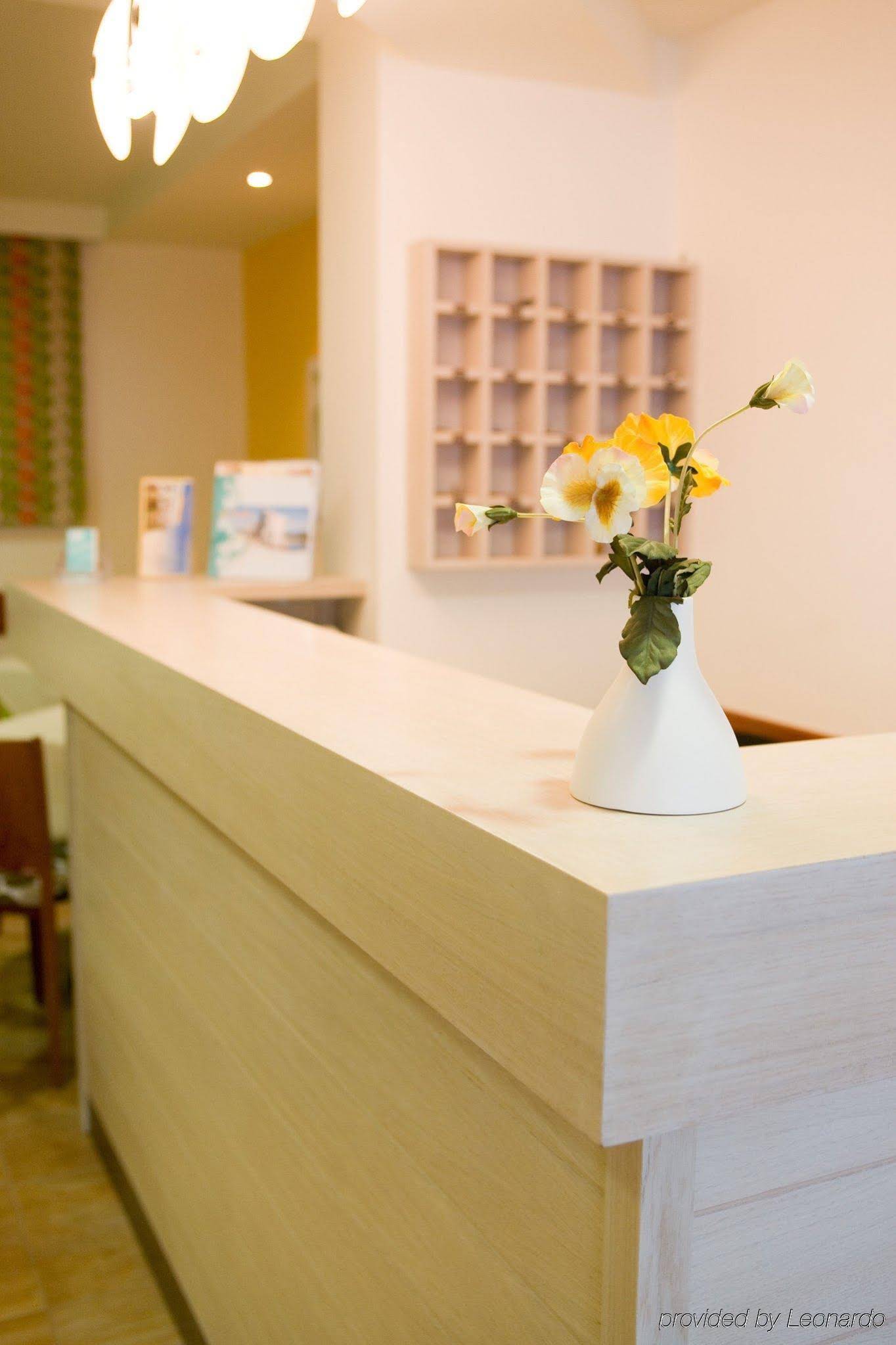 Amaryllis Hotel Apartments