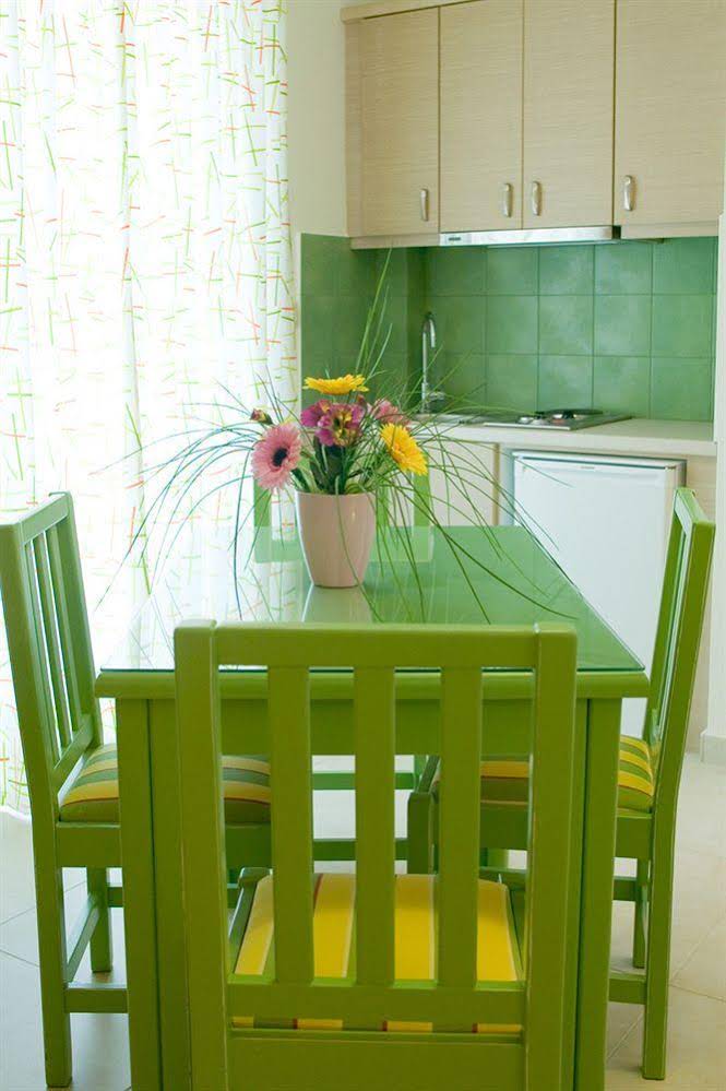 Amaryllis Hotel Apartments