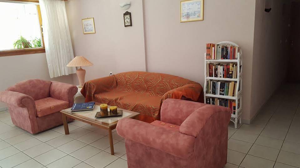 Angelo Apartments