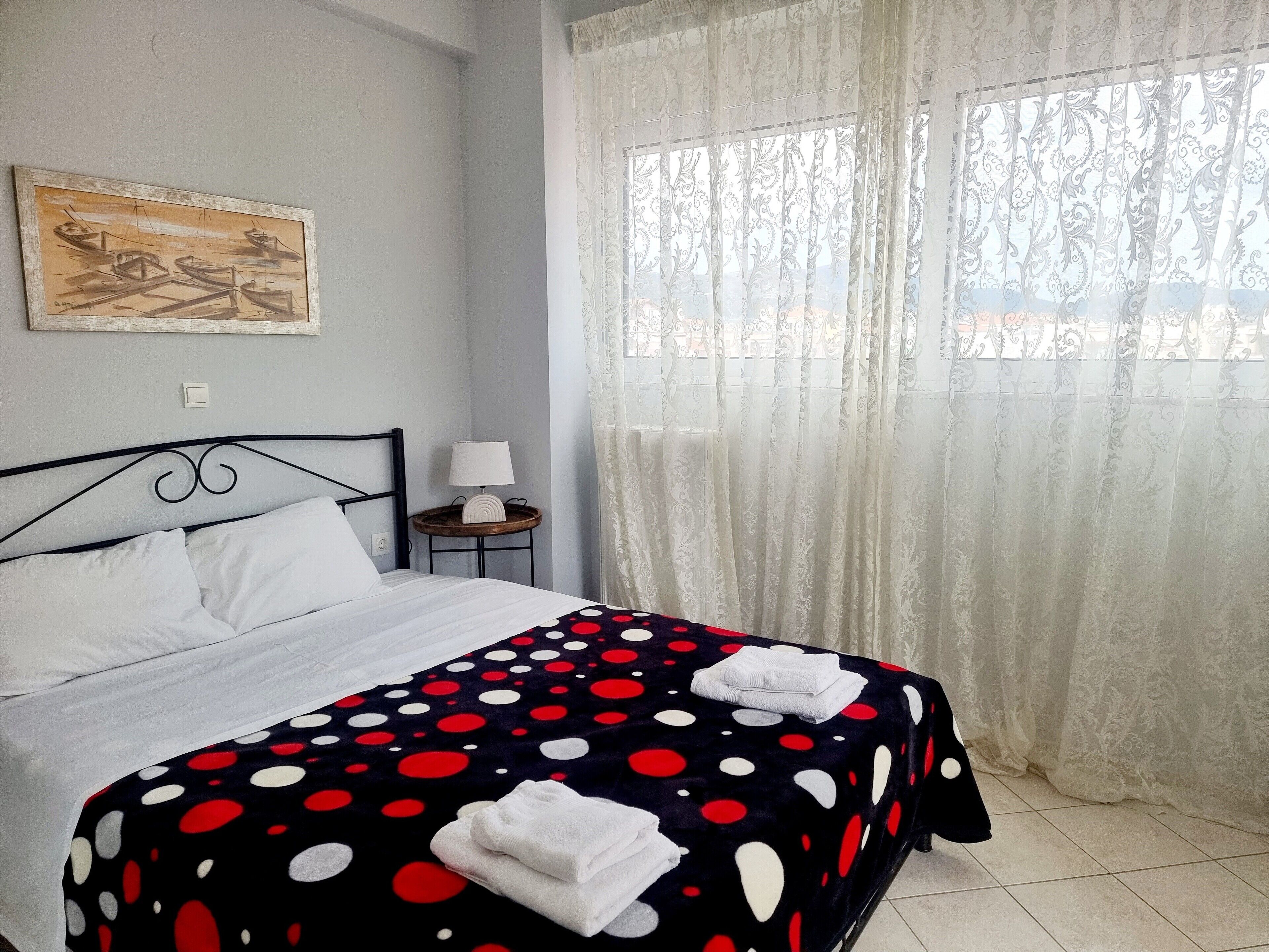 Open City Hotel