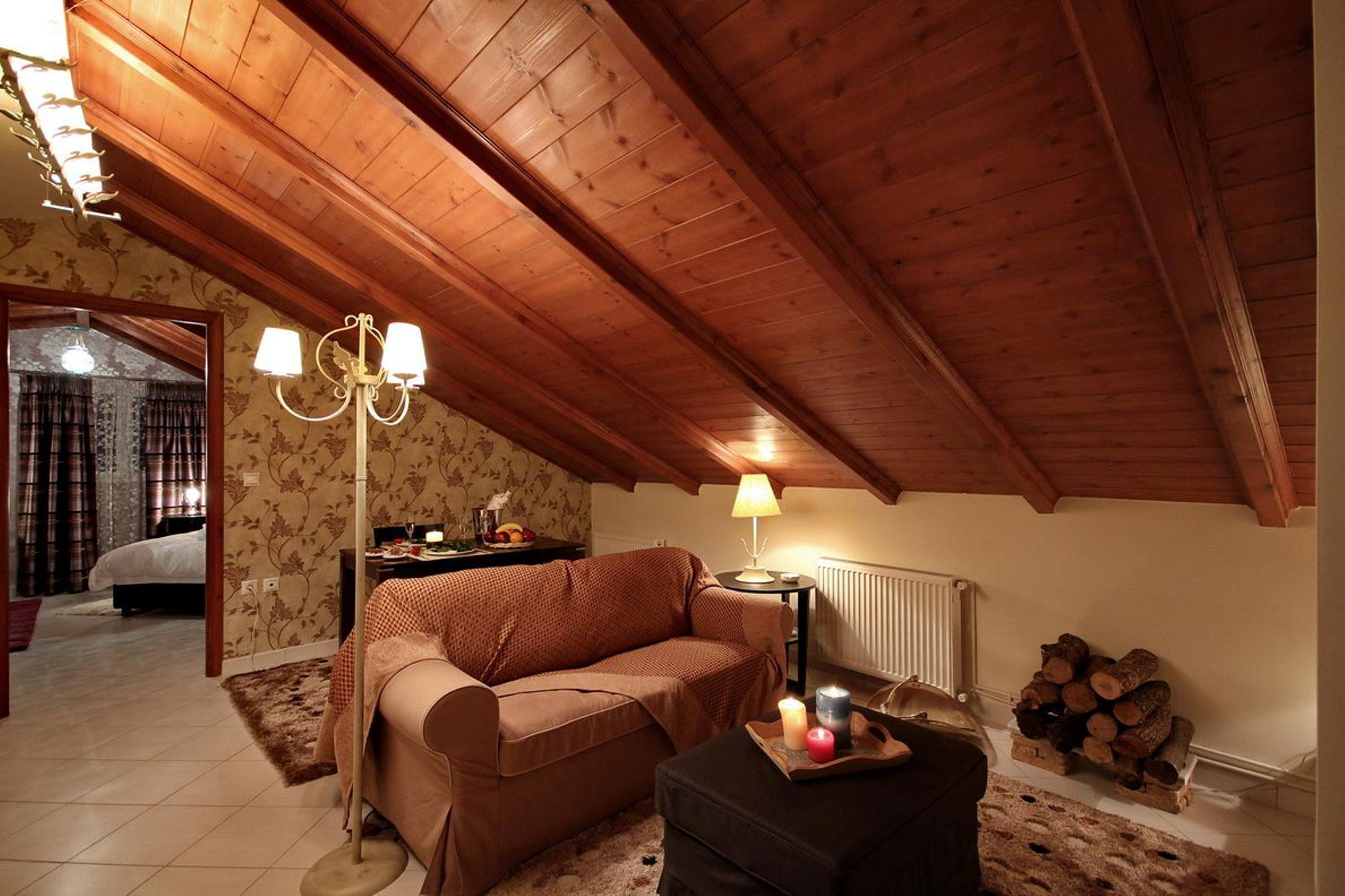 Palatino Rooms &  Apartments