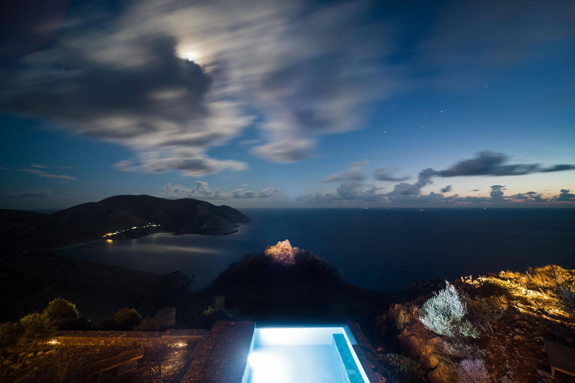 Tainaron Blue Retreat