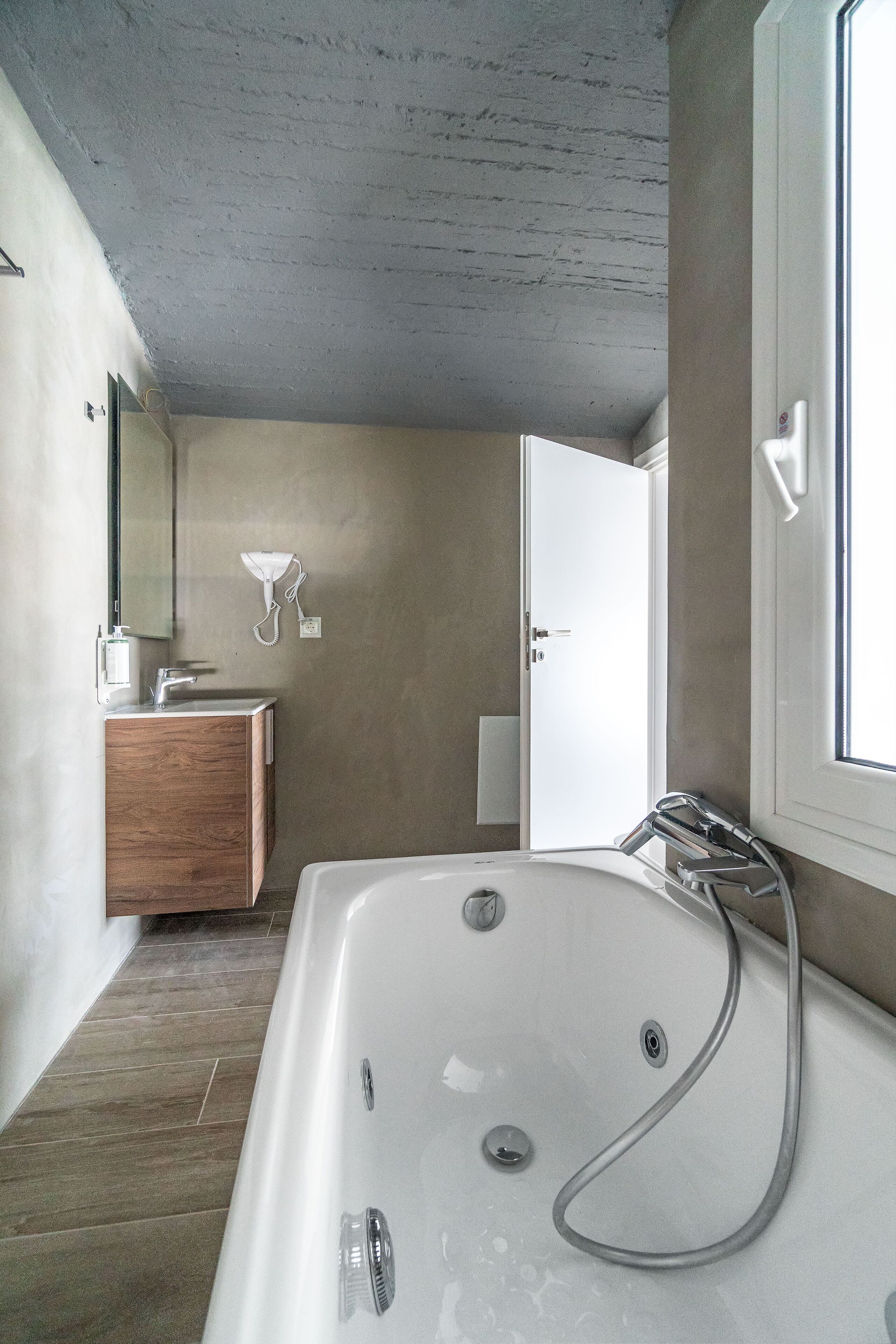 Costavasia Boutique Apartments