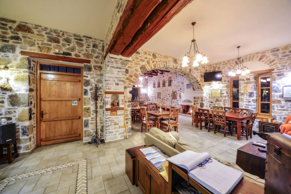 Eos Traditional Guesthouse
