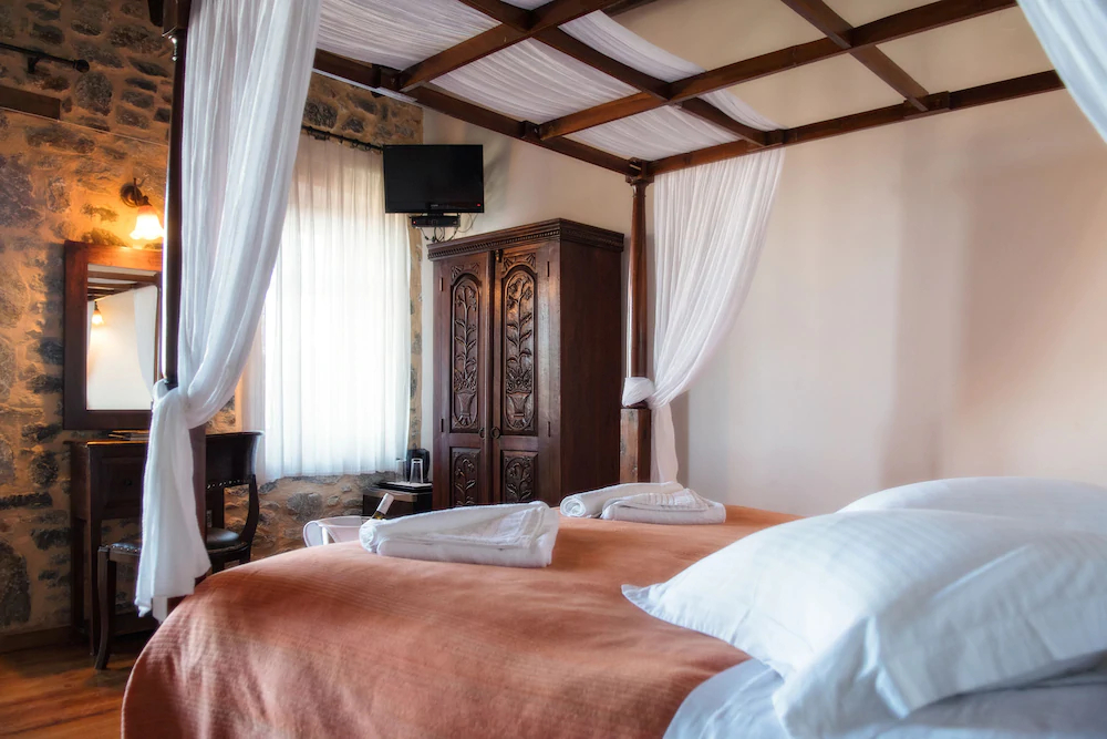 Eos Traditional Guesthouse