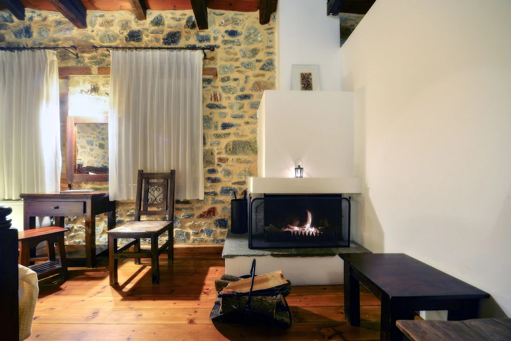 Eos Traditional Guesthouse