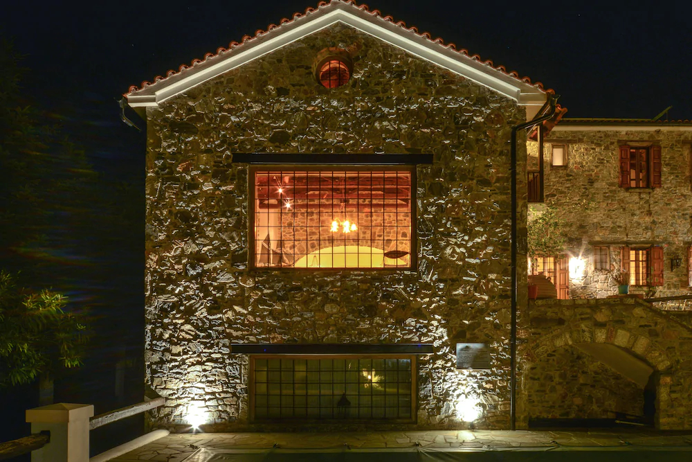 Eos Traditional Guesthouse