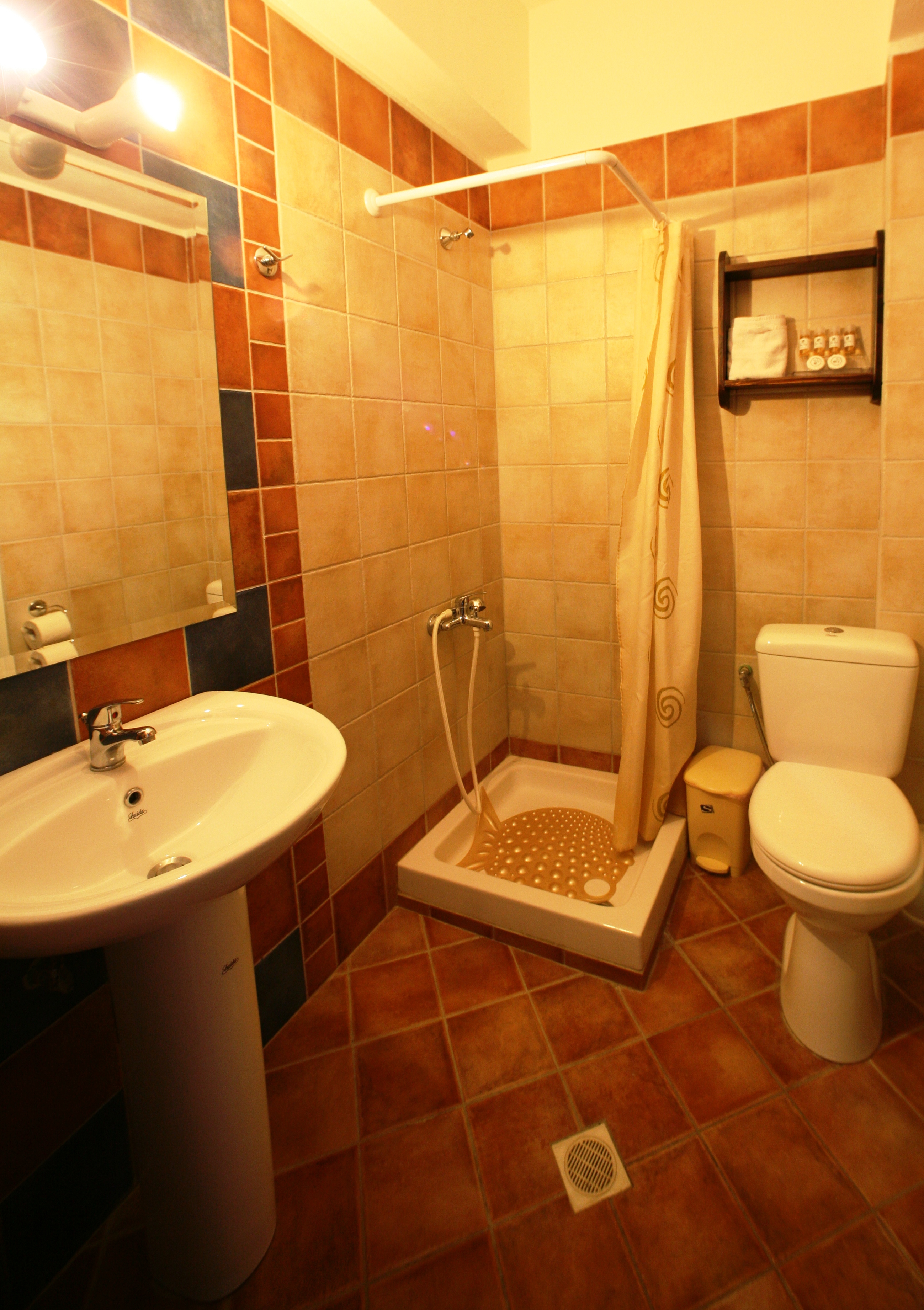 Mikri Arktos Hotel
