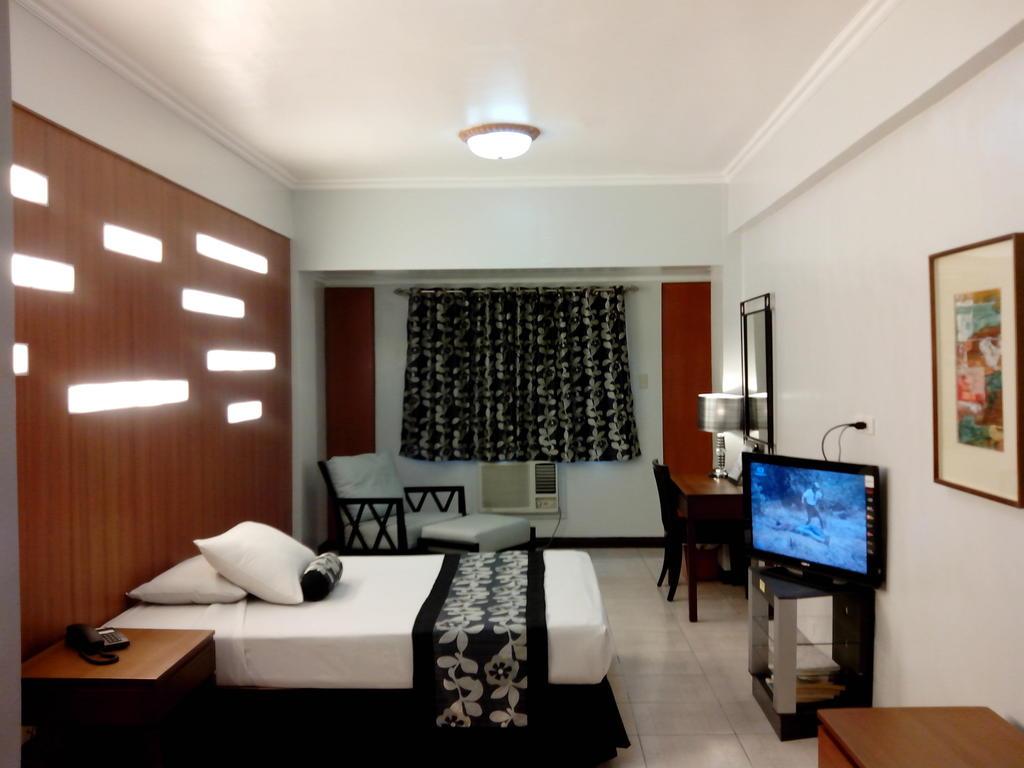 Jupiter Suites
