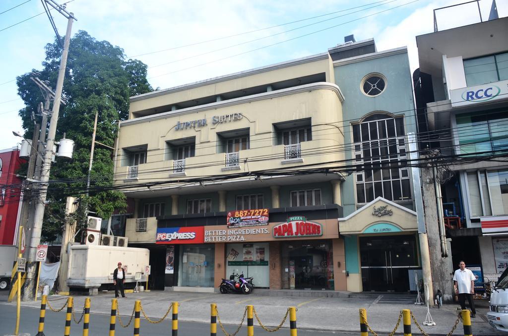 Jupiter Suites