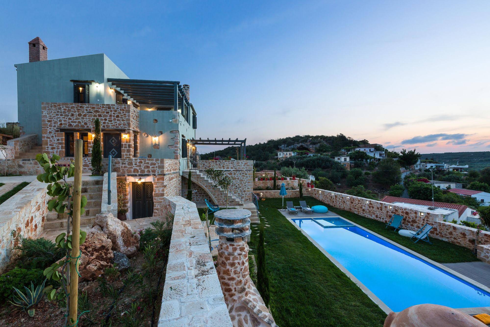 Erondas Cretan Country Villas