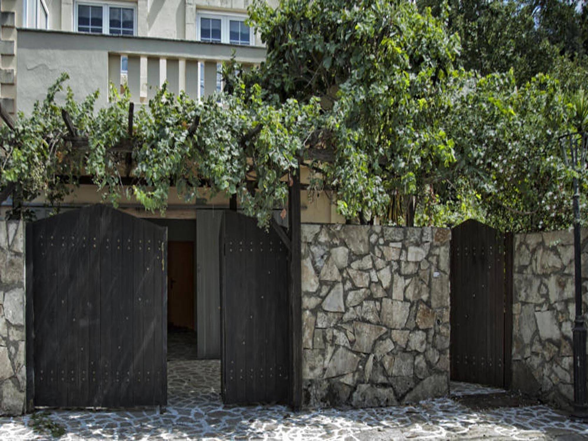 Villa Klados