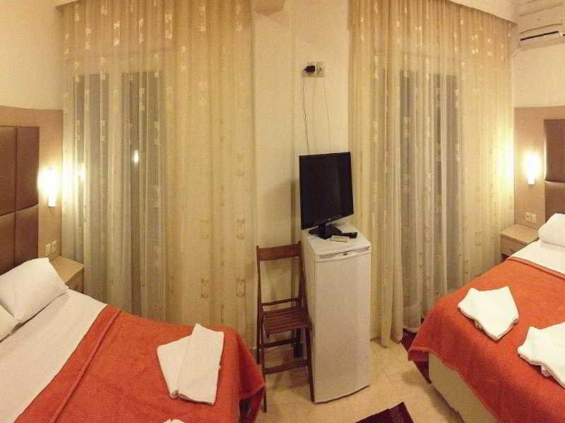 Avra