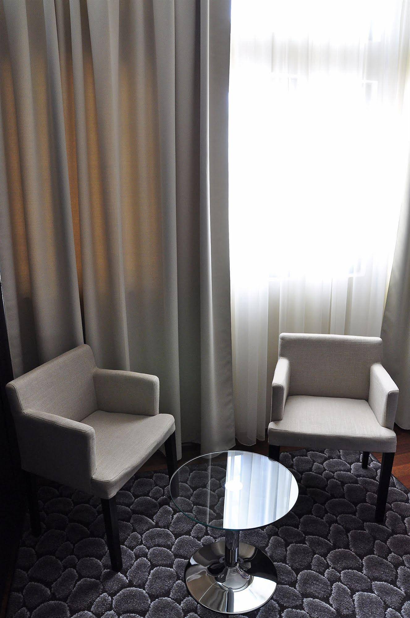 Gallery Art Hotel