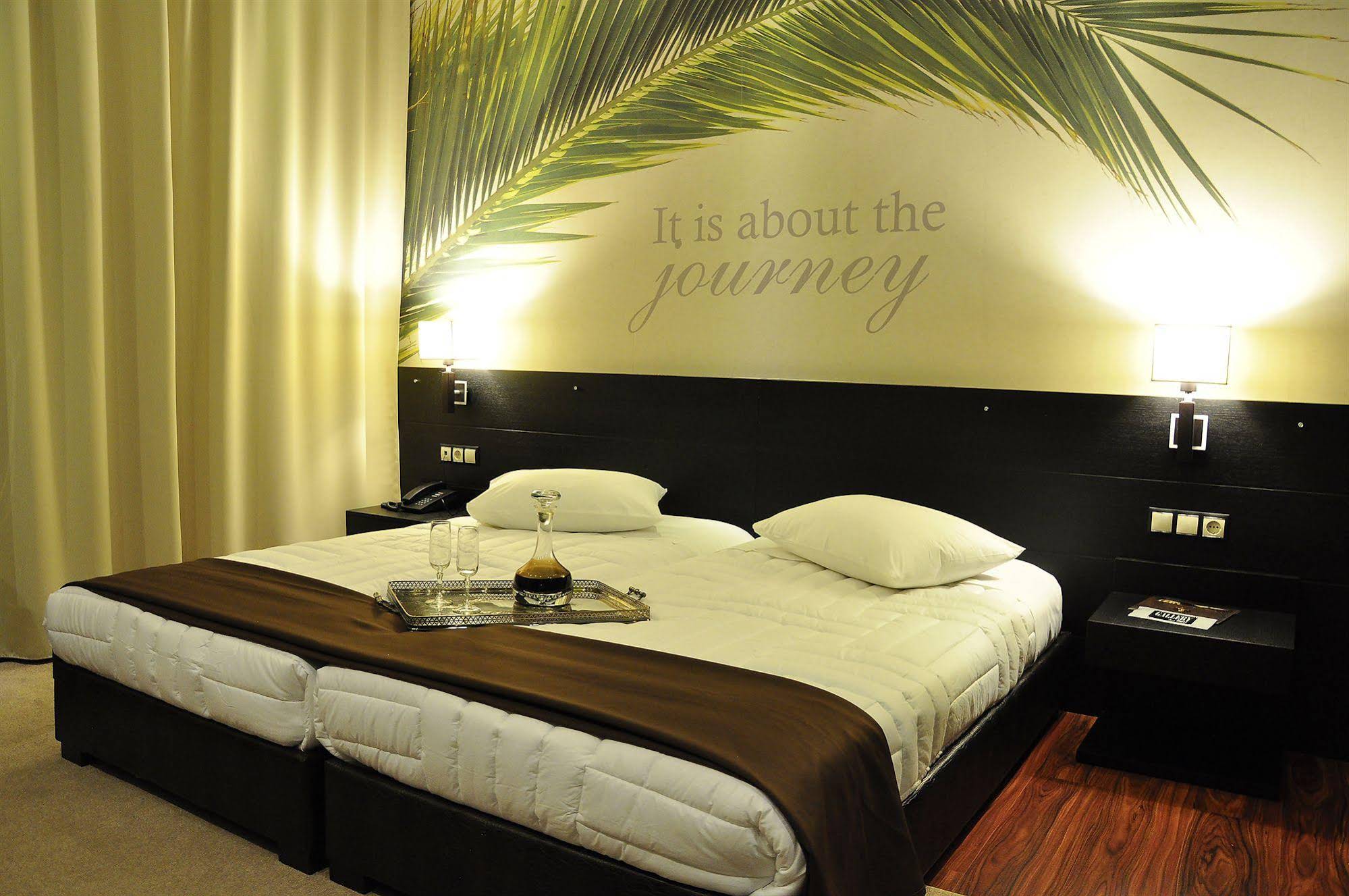 Gallery Art Hotel