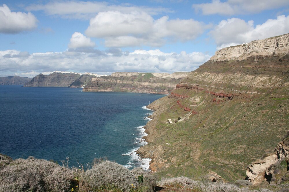 Aspronisi Luxury Villa