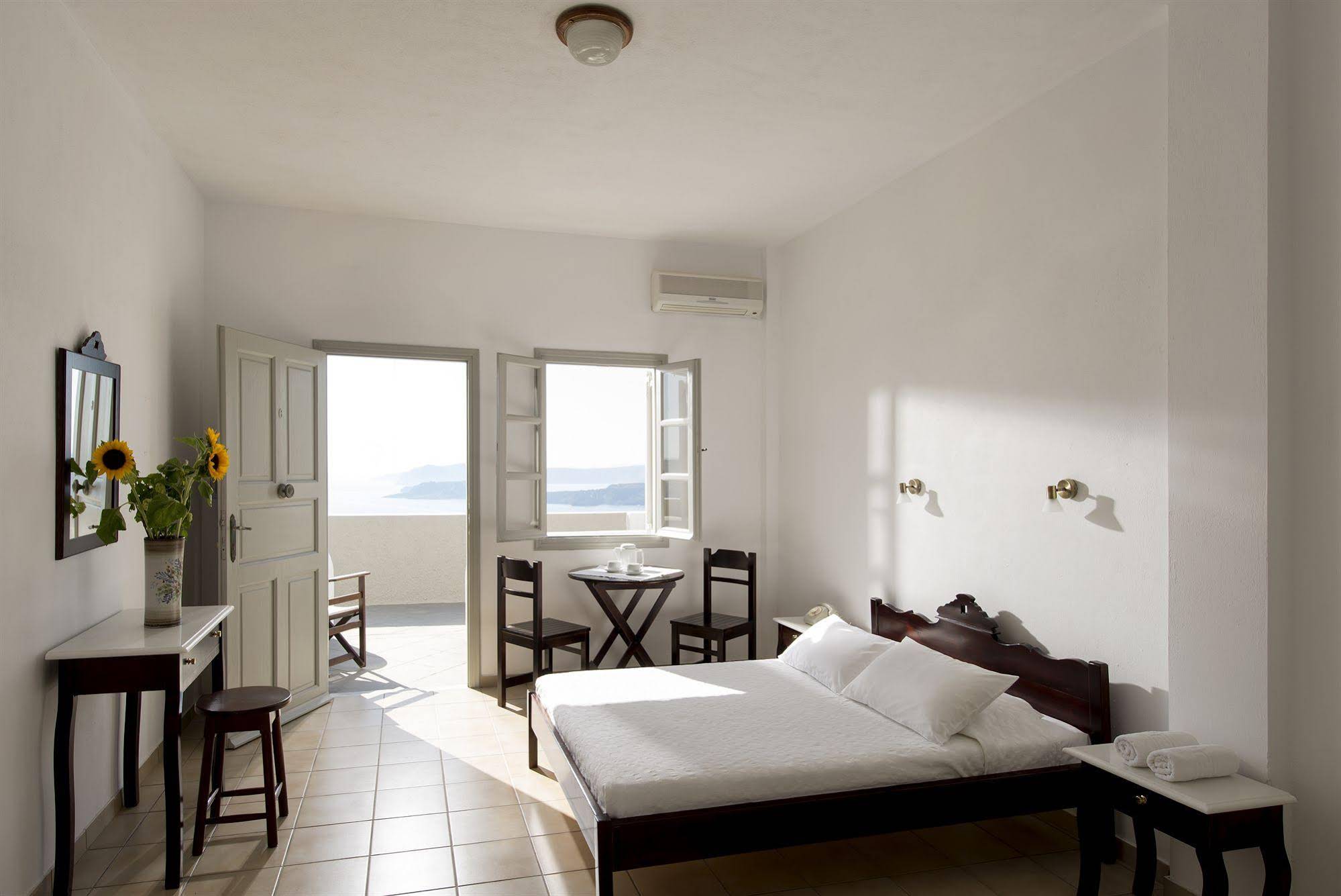 Calderas Dolphin Suites