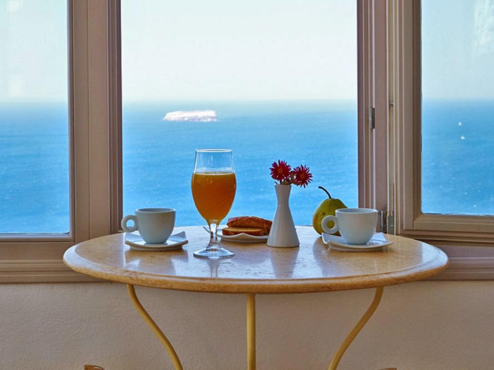 Grand View Hotel