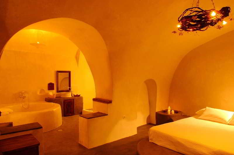 Santorini Heritage Villas & Mansions