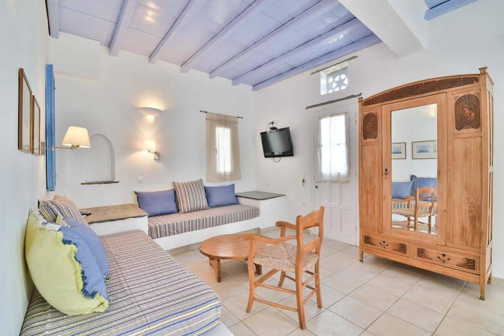 Golden Beach Hotel & Apartments