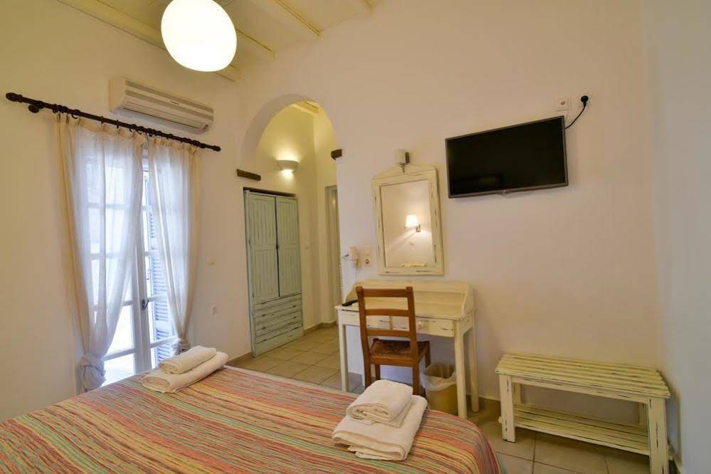 Golden Beach Hotel & Apartments