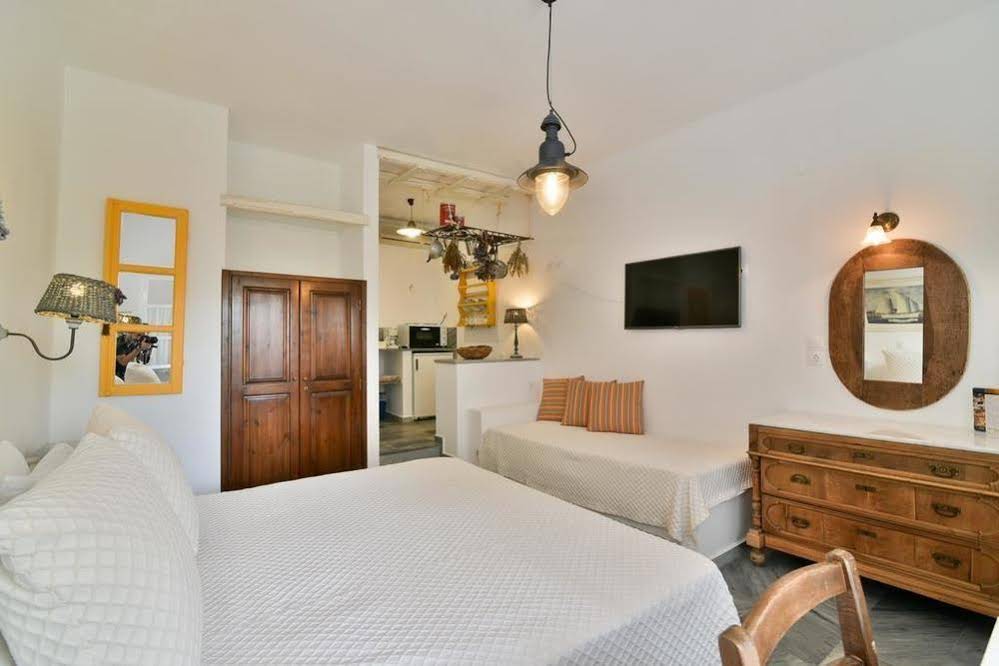 Golden Beach Hotel & Apartments