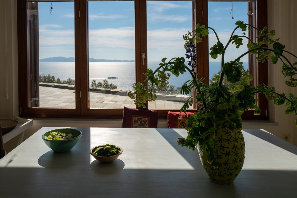 Tinos Sky House