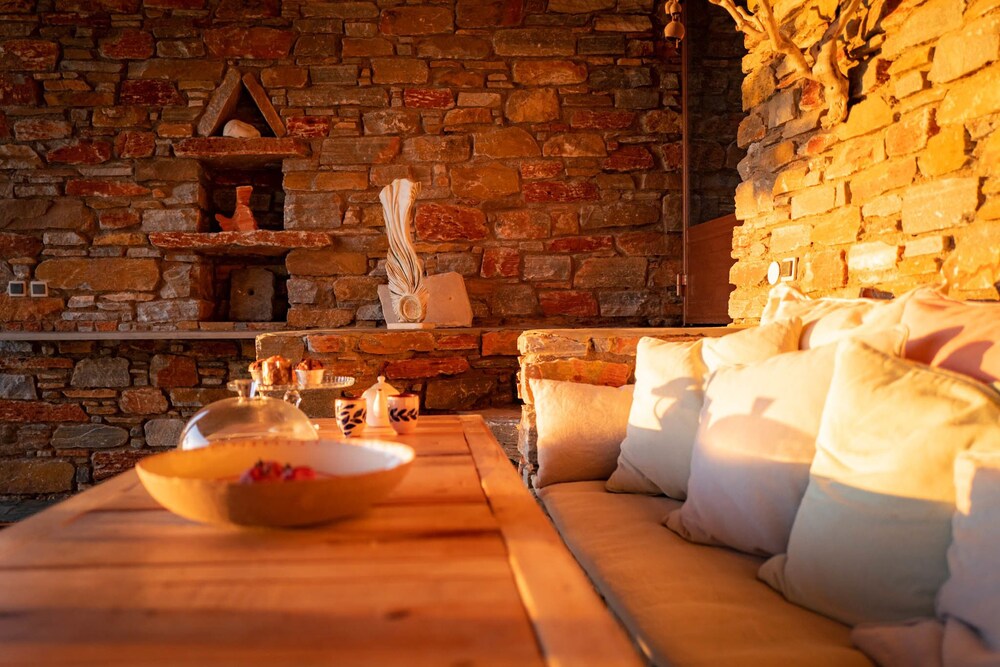 Tinos Sky House