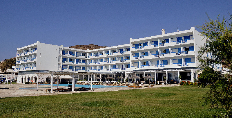 Tinos Beach Hotel