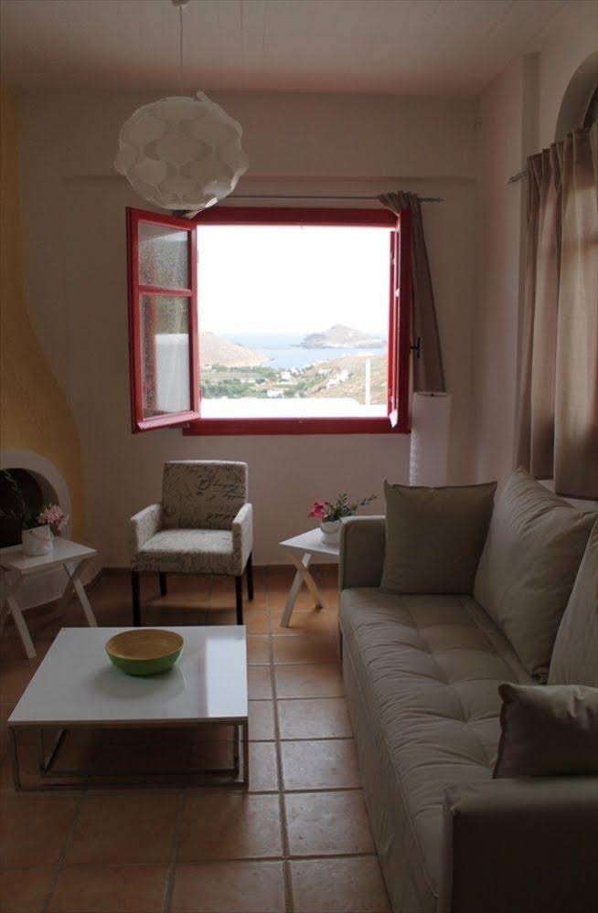 Glafki Studios & Suites