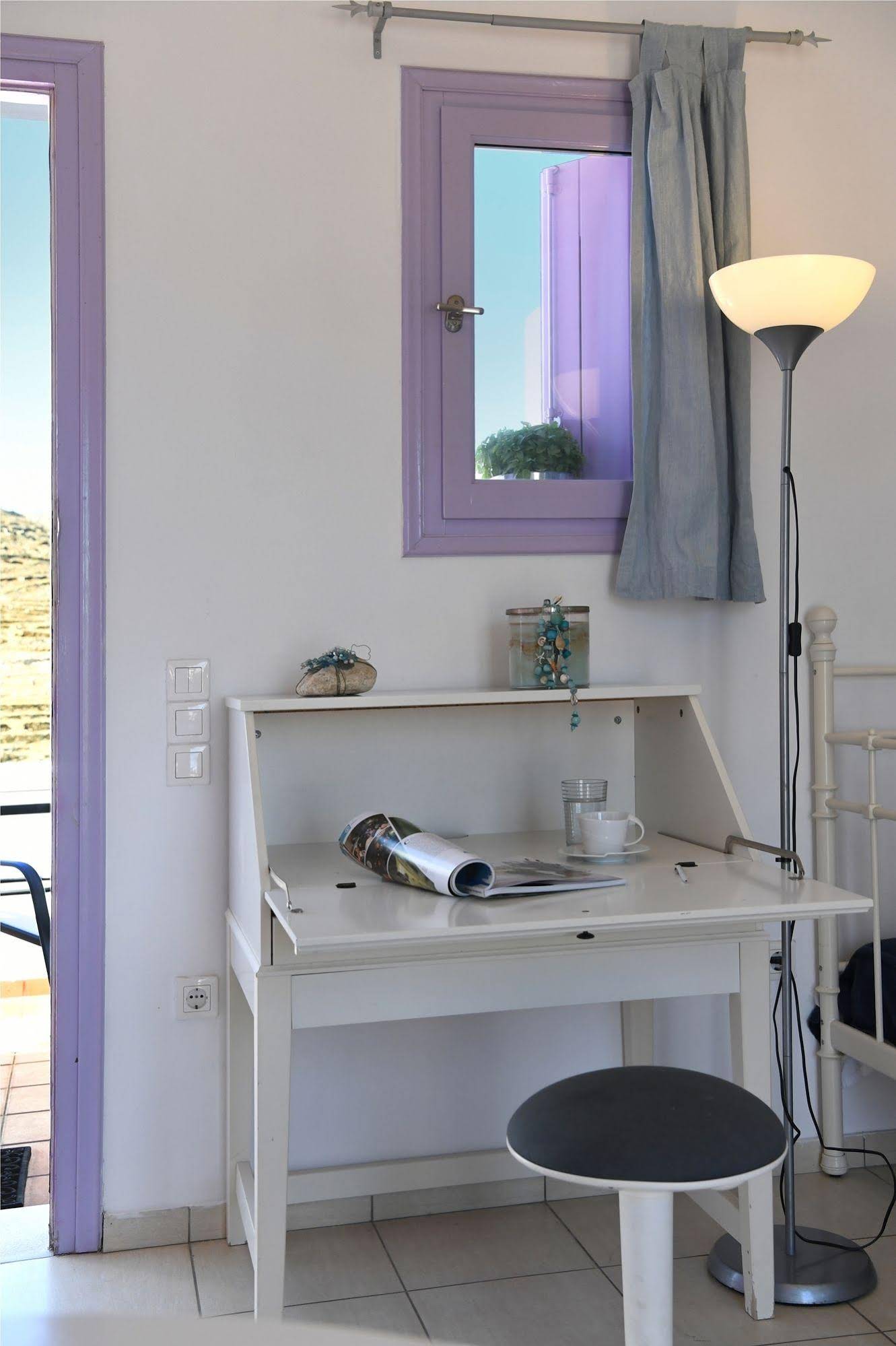 Glafki Studios & Suites