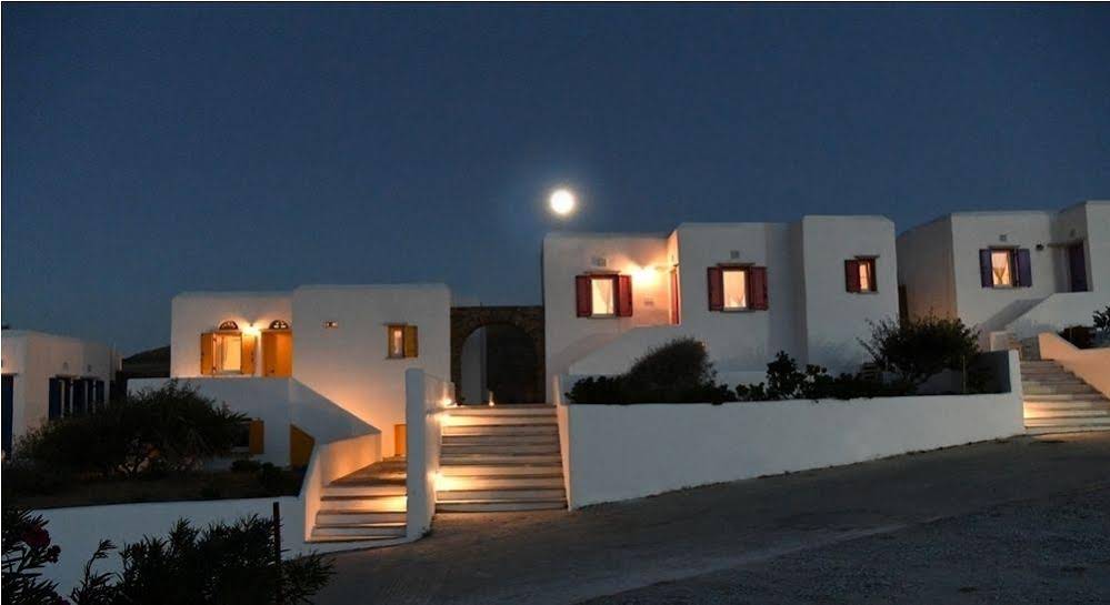 Glafki Studios & Suites